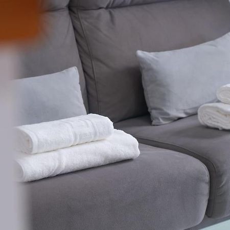 Apartamento Junto A Las Setas De Sevilla Екстер'єр фото