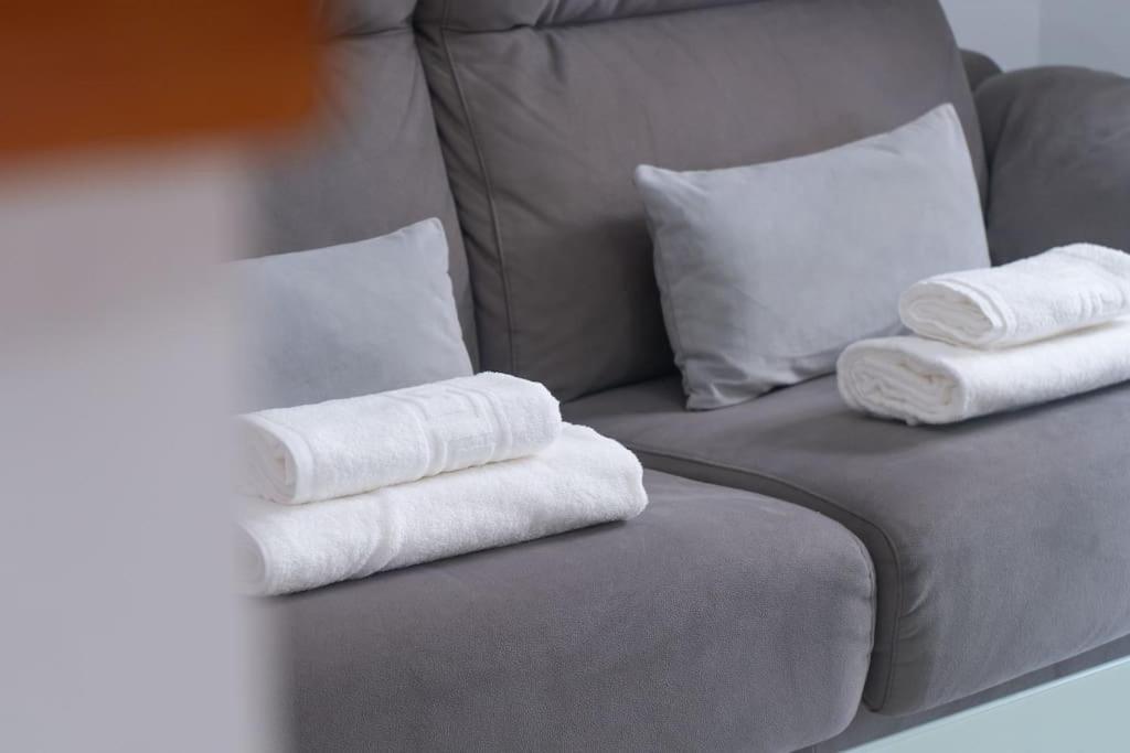 Apartamento Junto A Las Setas De Sevilla Екстер'єр фото
