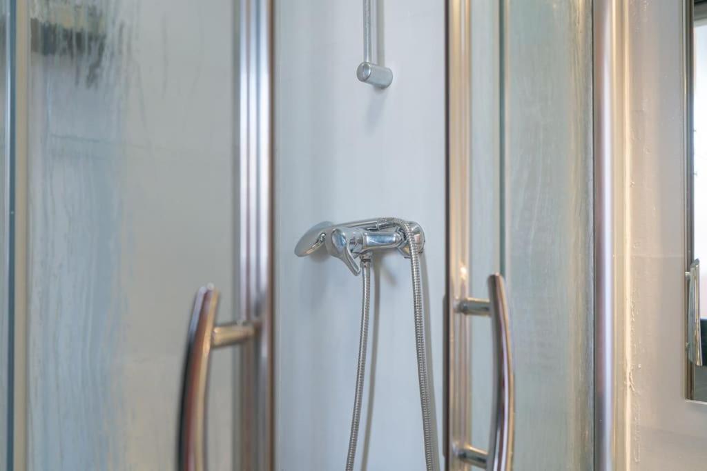 Apartamento Junto A Las Setas De Sevilla Екстер'єр фото