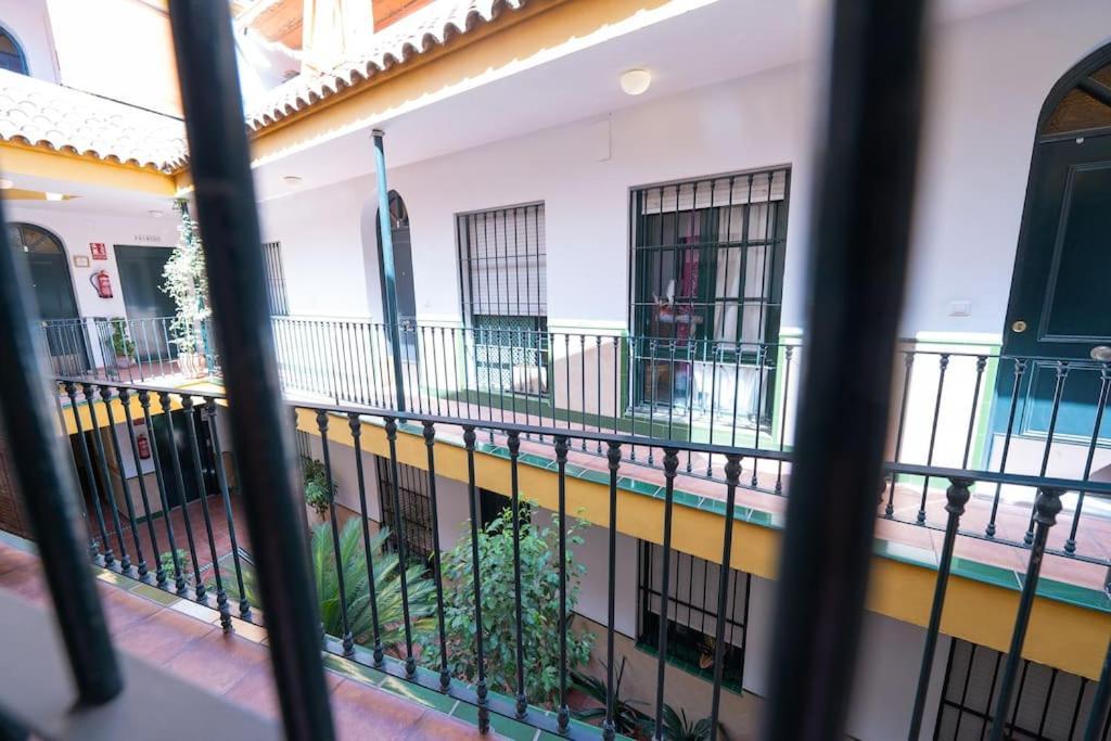 Apartamento Junto A Las Setas De Sevilla Екстер'єр фото